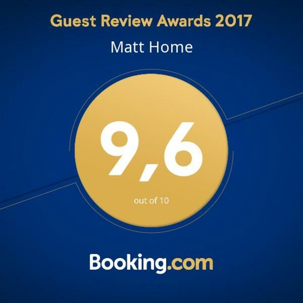 Matt Home Verrès Exterior foto